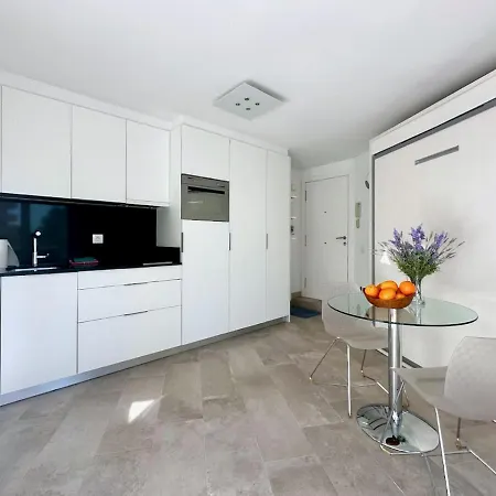 アパート Modern Near The Sea *