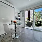Apartmán Modern Near The Sea *