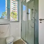 Modern Near The Sea Apartmán *