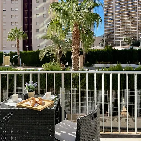 Апартаменти Modern Near The Sea Кальпе
