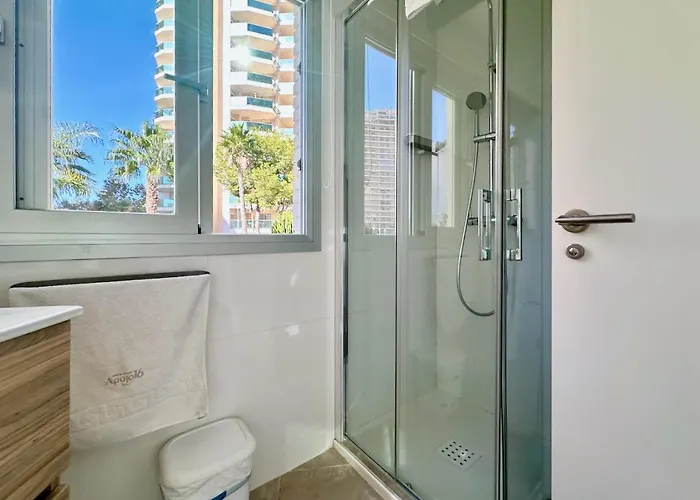 Modern Near The Sea Apartment *