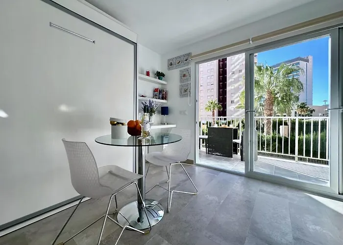 Appartamento Modern Near The Sea *